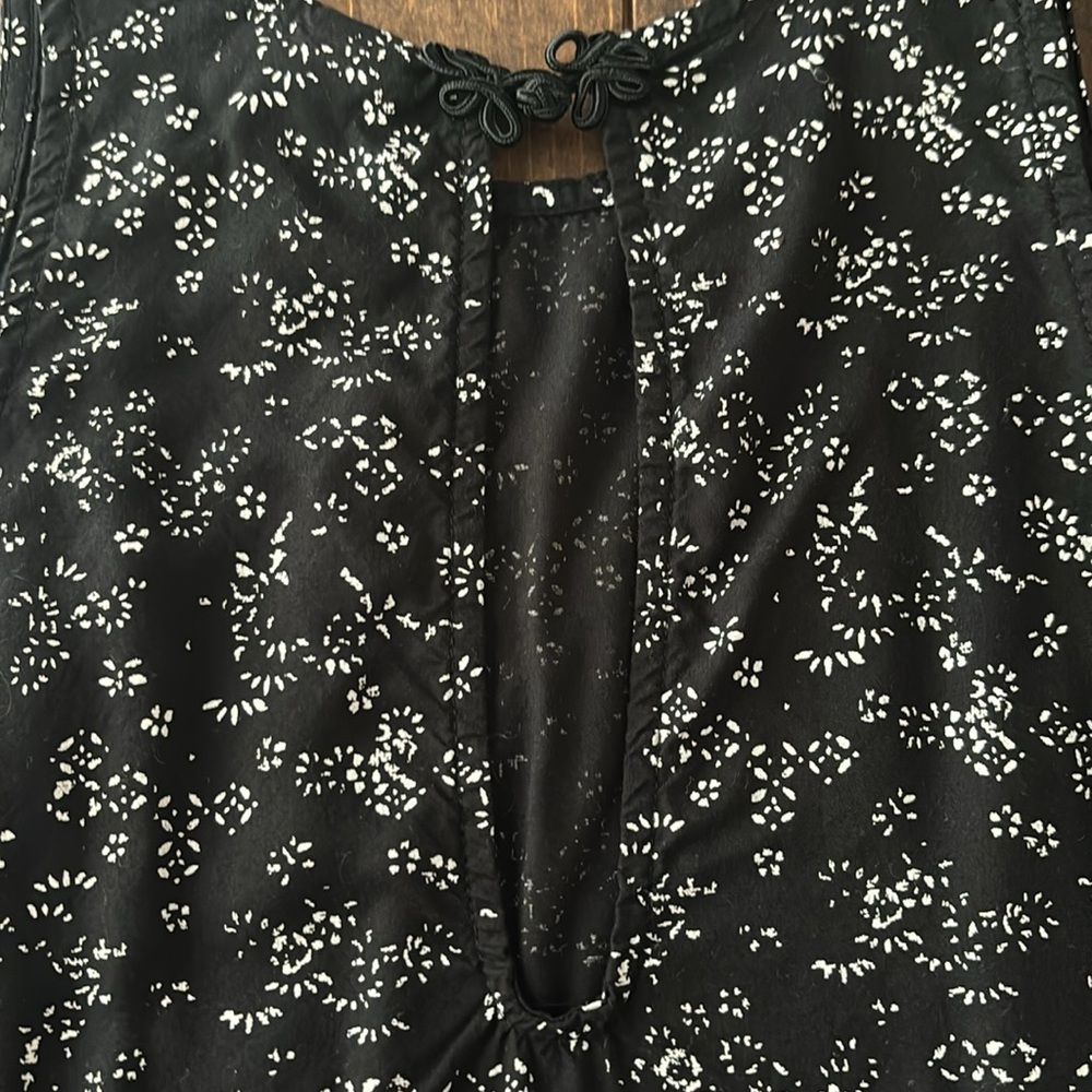 Old Navy Top - Picture 4 of 4